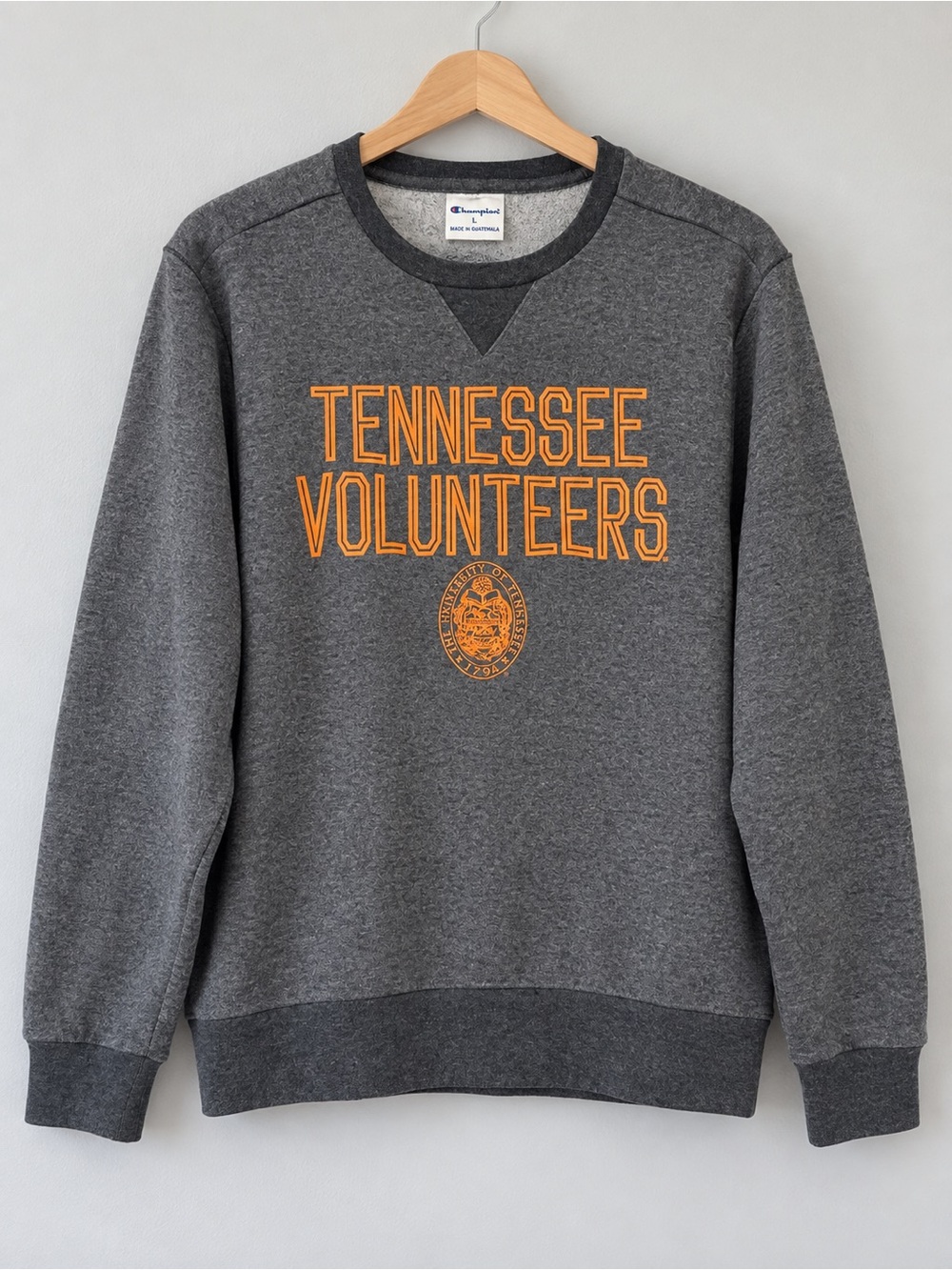 Champion Tennessee Volunteers Crewneck Sweatshirt - Women’s Large